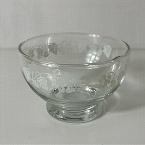 LIBBEY Grape Grapevine Print Vintage Glass Bowl - Fruit Bowl - Clear Glass White